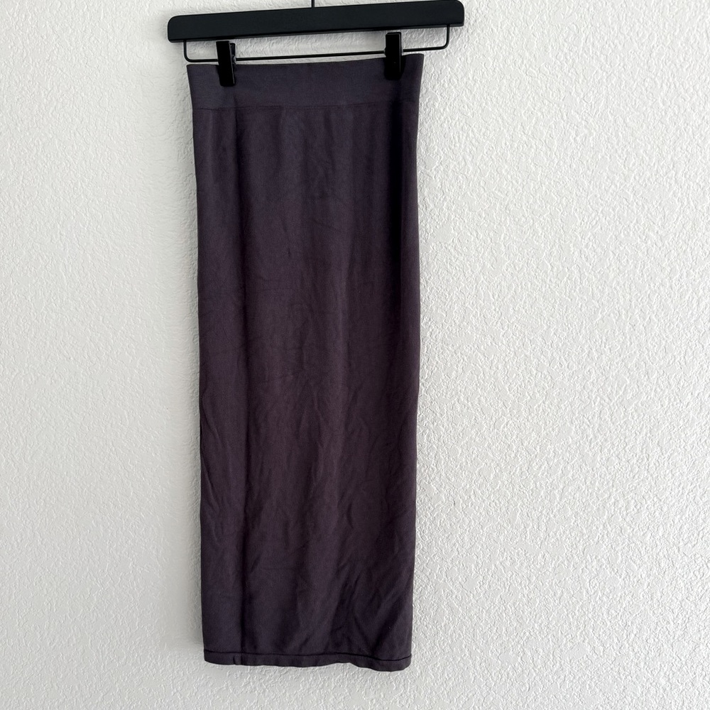 Zara size XS dark grey stretch tube skirt minimalist design chic seamless‎